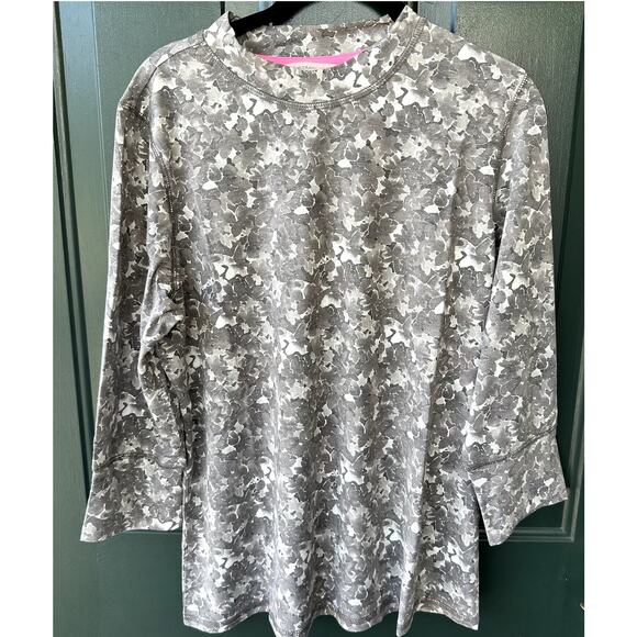 NEW Isaac Mizrahi Live! QVC Soho Printed 3/4 Sleeve Top Sz M Gray Floral Soft - Picture 1 of 5